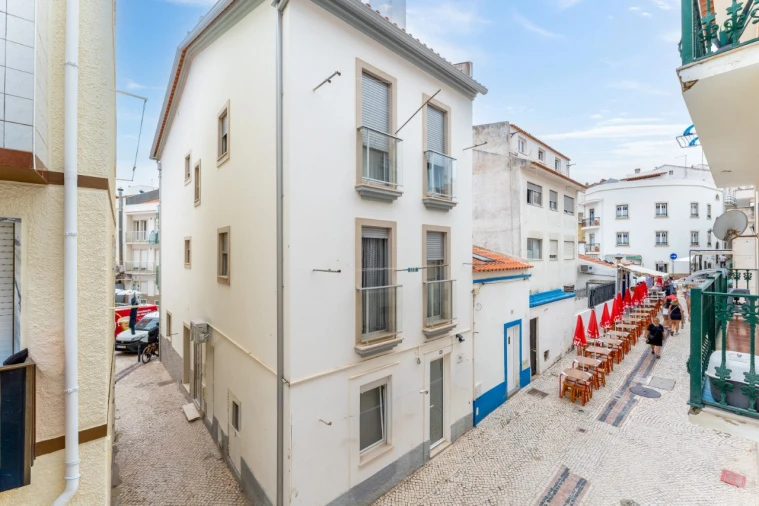 Apartamento T1 para Venda em Nazare Foto 10