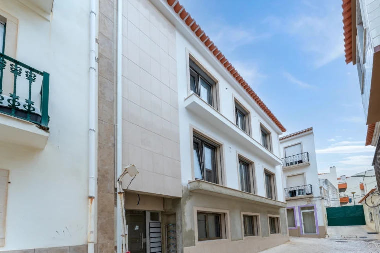 Apartamento T1 para Venda em Nazare Foto 15