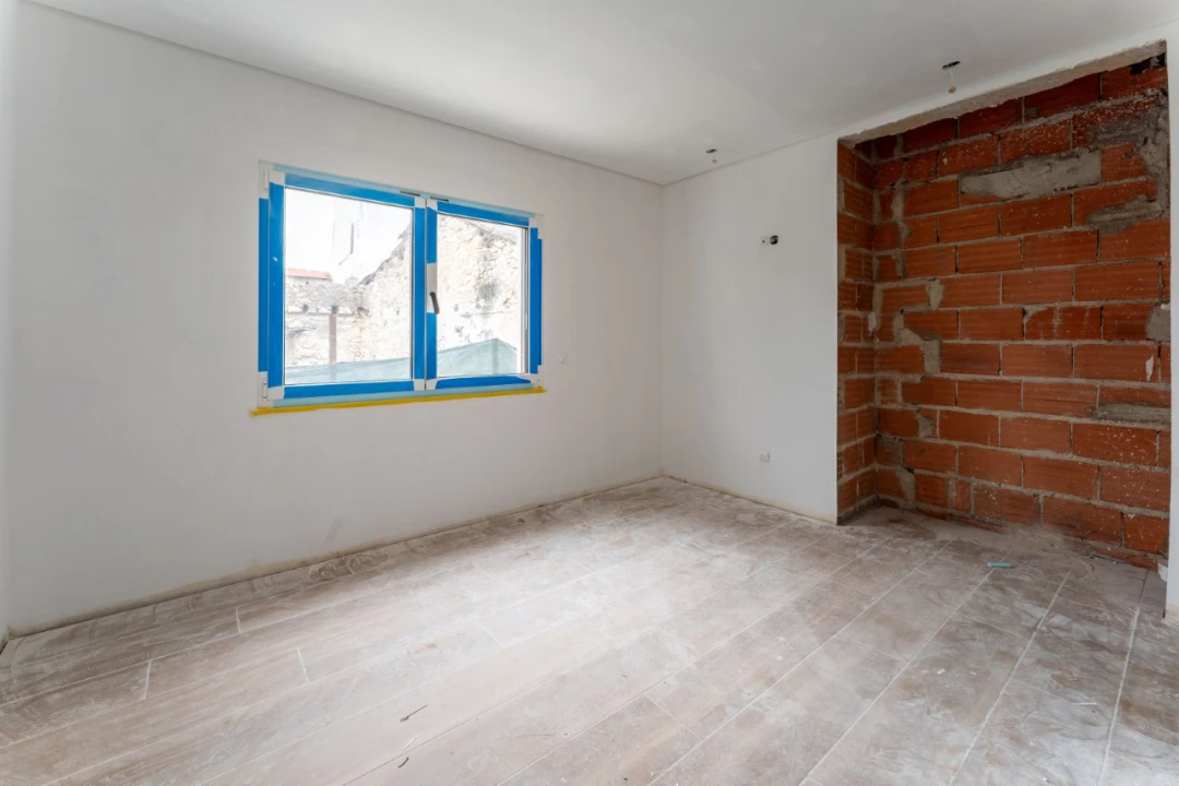 Apartamento T1 para Venda em Nazare Foto 7