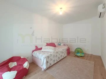 Apartamento T3 para Venda em Mina de Água