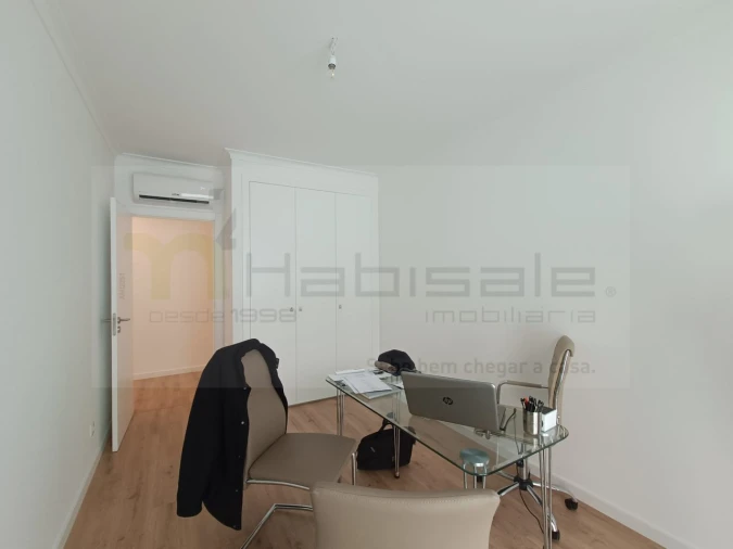 Apartamento T3 para Venda em Mina de Água Foto 6
