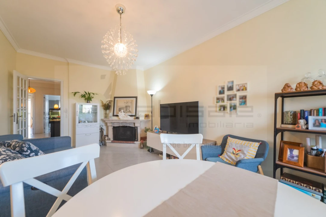 Apartamento T2 para Venda em Algueirão-Mem Martins Foto 15