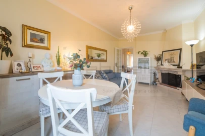 Apartamento T2 para Venda em Algueirão-Mem Martins