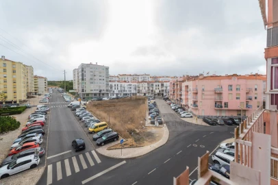 Apartamento T2 para Venda em Algueirão-Mem Martins