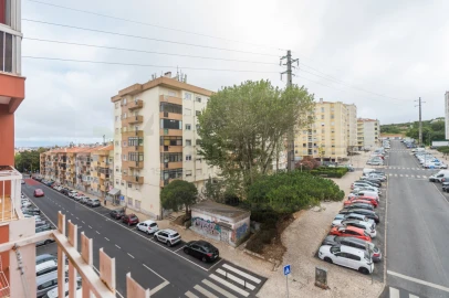 Apartamento T2 para Venda em Algueirão-Mem Martins