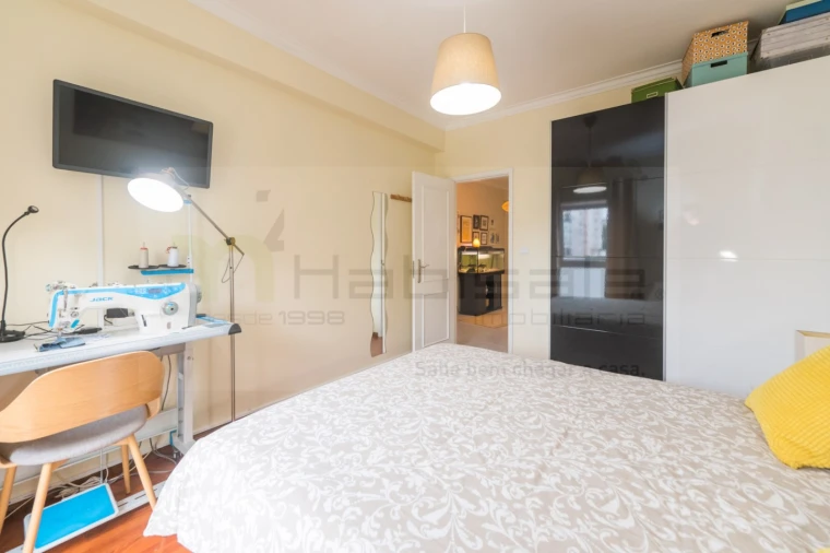 Apartamento T2 para Venda em Algueirão-Mem Martins Foto 27