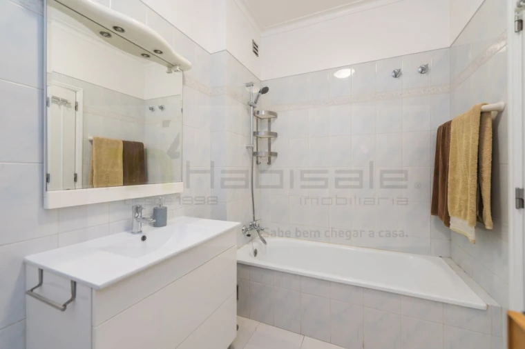 Apartamento T2 para Venda em Algueirão-Mem Martins Foto 31