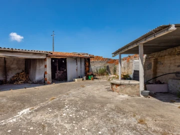 Moradia T3 para Venda em Marinha das Ondas