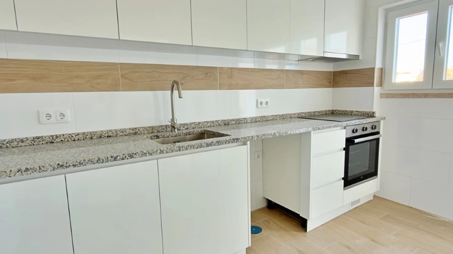 Apartamento T2 para Venda em Bombarral e Vale Covo