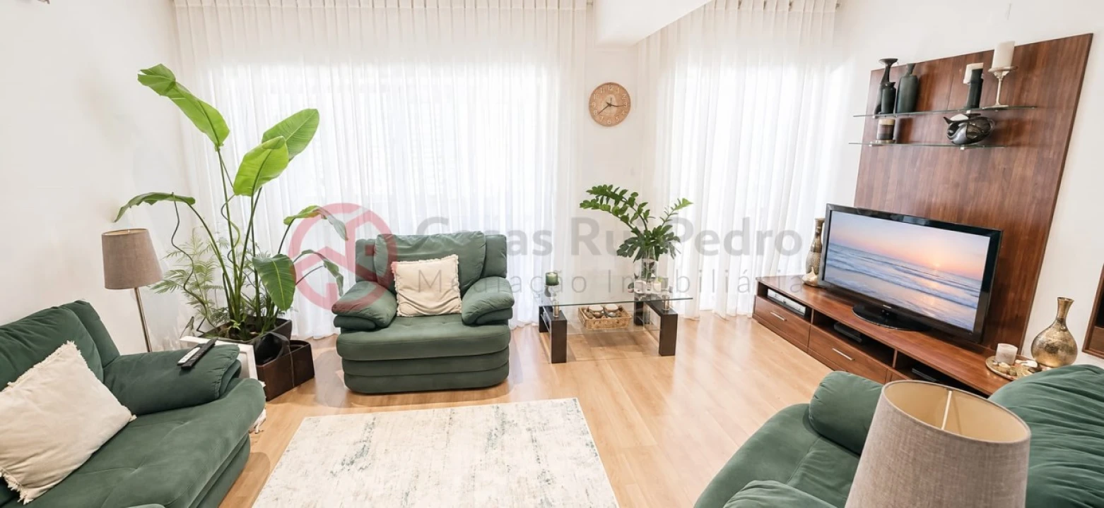 Apartamento T2 para Venda em Laranjeiro e Feijó Foto 8