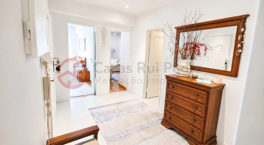 Apartamento T2 para Venda em Laranjeiro e Feijó Foto 5