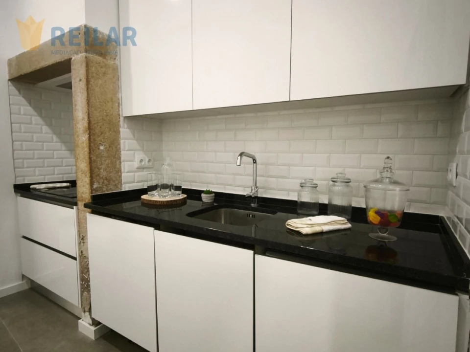 Apartamento T3 para Venda em Benfica Foto 2