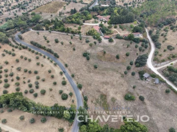 Quinta T1 para Venda em Torres Novas (Santa Maria, Salvador e Santiago)