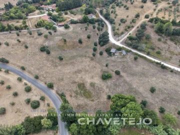 Quinta T1 para Venda em Torres Novas (Santa Maria, Salvador e Santiago)