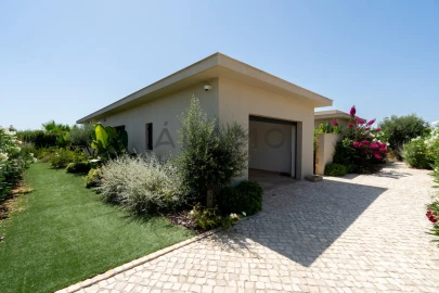 Moradia T3 para Venda em Montenegro