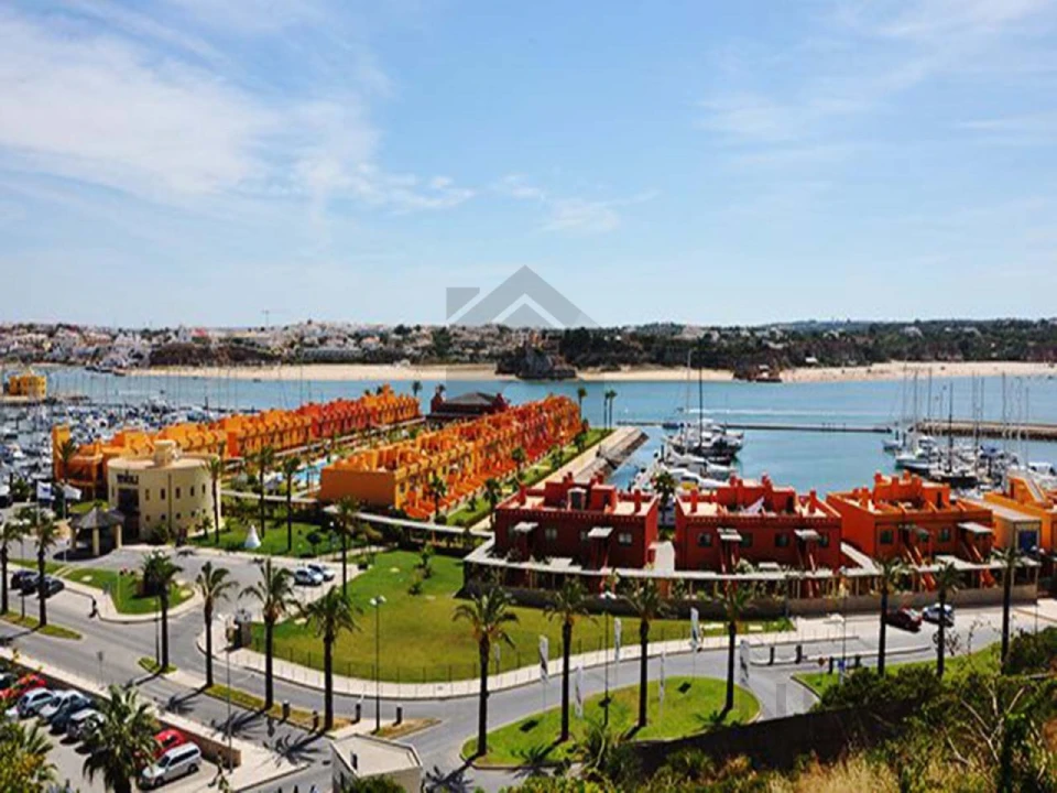 Moradia T4 para Venda em Portimão Foto 11