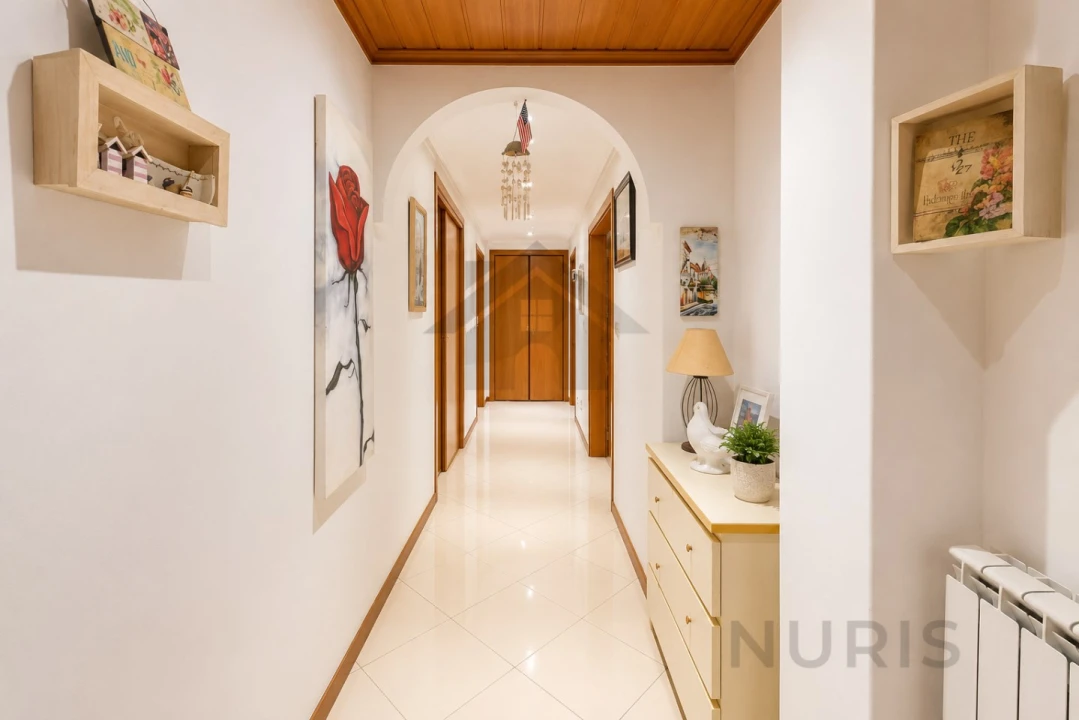 Apartamento T2 para Venda em Santo António dos Cavaleiros e Frielas Foto 7