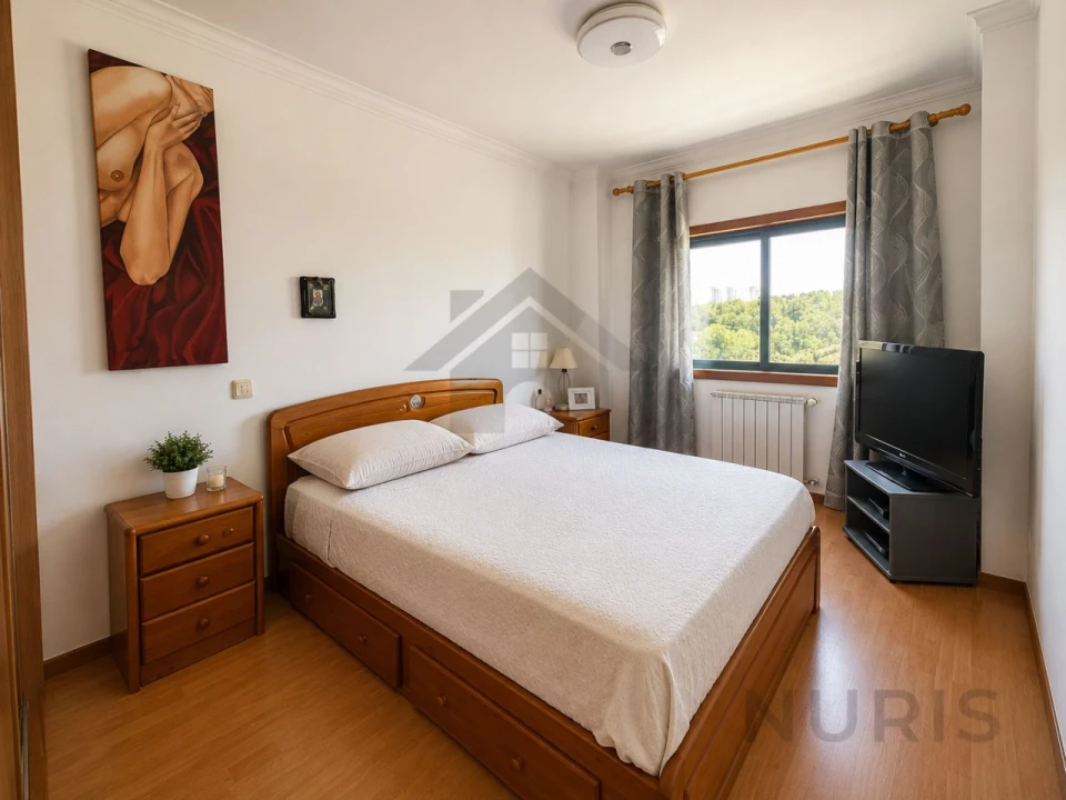 Apartamento T2 para Venda em Santo António dos Cavaleiros e Frielas Foto 8