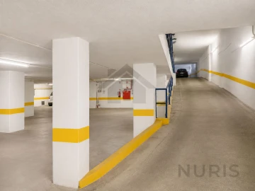 Apartamento T2 para Venda em Santo António dos Cavaleiros e Frielas