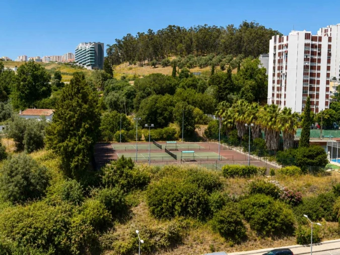 Apartamento T2 para Venda em Santo António dos Cavaleiros e Frielas Foto 11