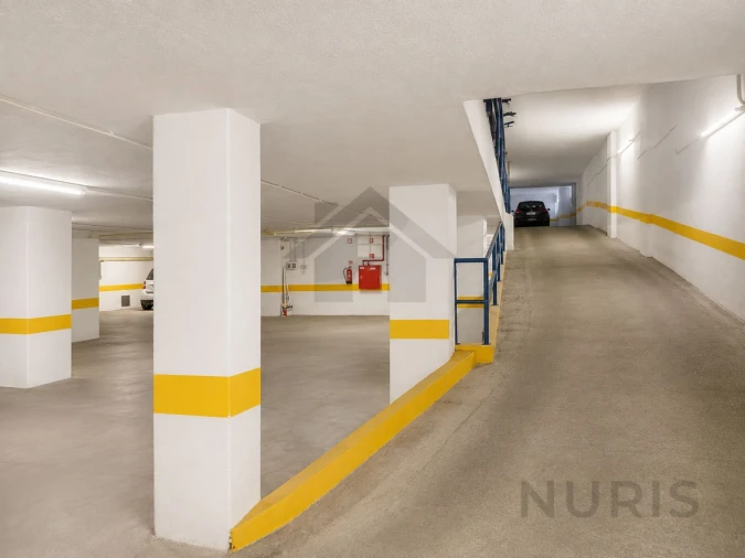 Apartamento T2 para Venda em Santo António dos Cavaleiros e Frielas Foto 17