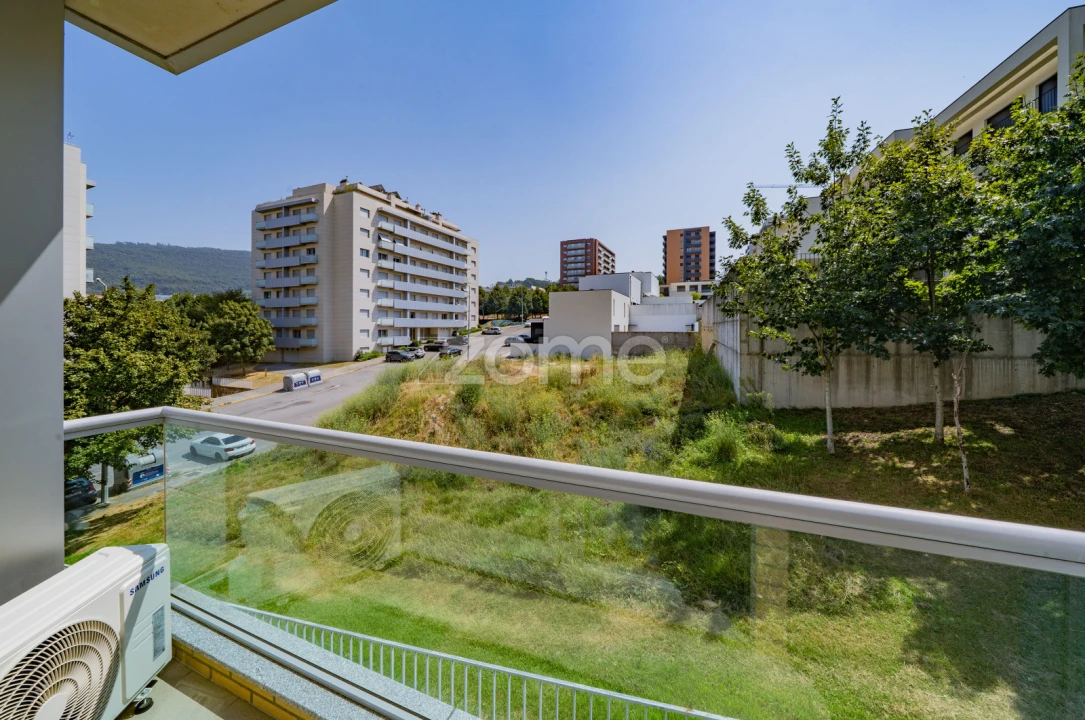 Apartamento T3 para Venda em Nogueira, Fraião e Lamaçães Foto 21