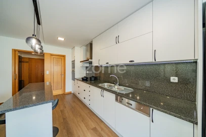 Apartamento T3 para Venda em Nogueira, Fraião e Lamaçães