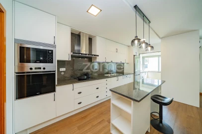 Apartamento T3 para Venda em Nogueira, Fraião e Lamaçães