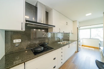 Apartamento T3 para Venda em Nogueira, Fraião e Lamaçães