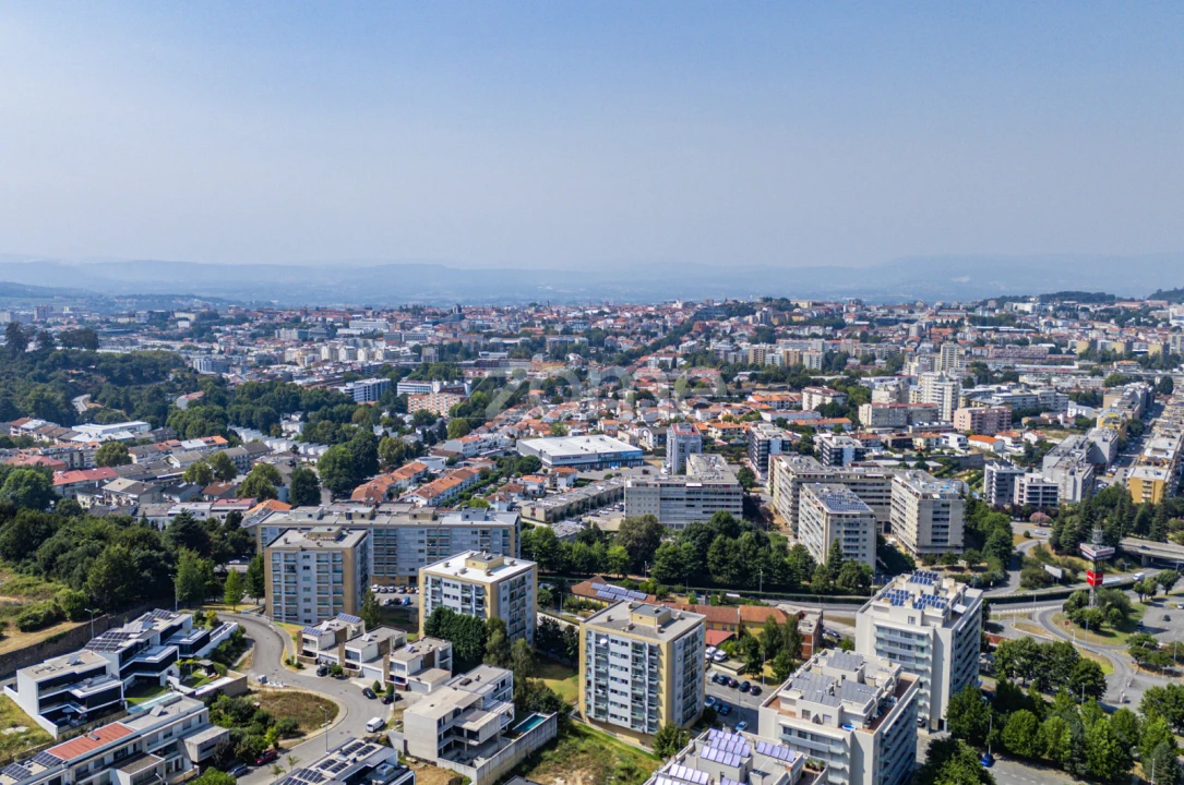 Apartamento T3 para Venda em Nogueira, Fraião e Lamaçães Foto 36