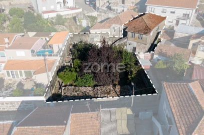 Moradia T4 para Venda em Pedrouços