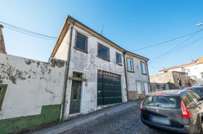 Moradia T4 para Venda em Pedrouços