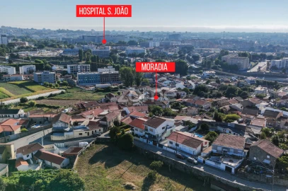 Moradia T4 para Venda em Pedrouços