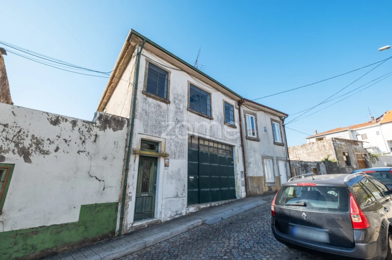 Moradia T4 para Venda em Pedrouços Foto 6
