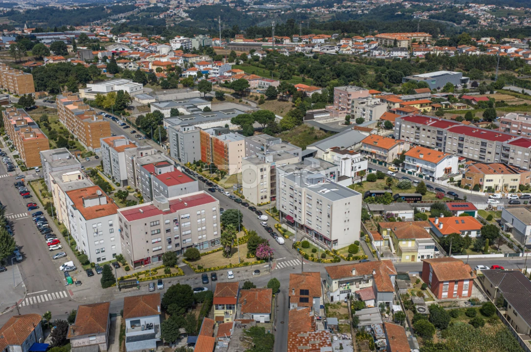 Apartamento T2 para Venda em Avintes Foto 20