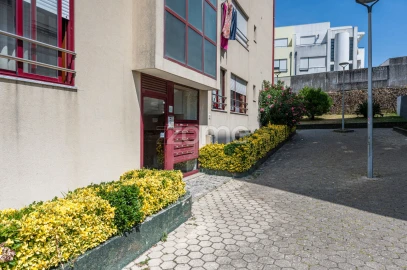 Apartamento T2 para Venda em Avintes