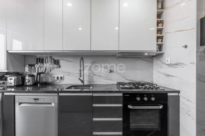 Apartamento T2 para Venda em Avintes