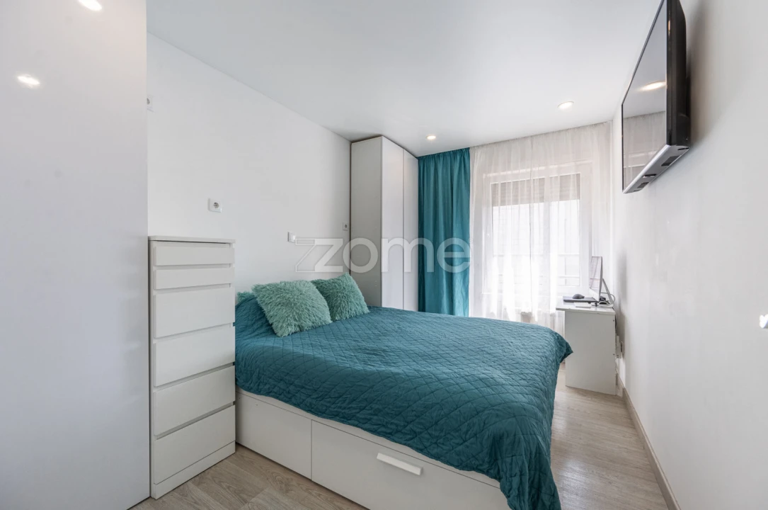 Apartamento T2 para Venda em Avintes Foto 6