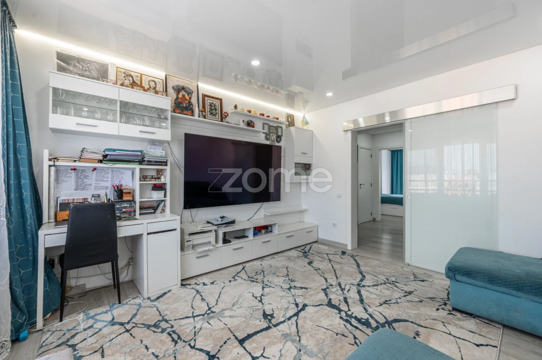 Apartamento T2 para Venda em Avintes Foto 2
