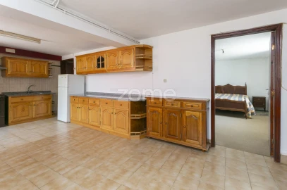 Moradia T3 para Venda em Azinhoso