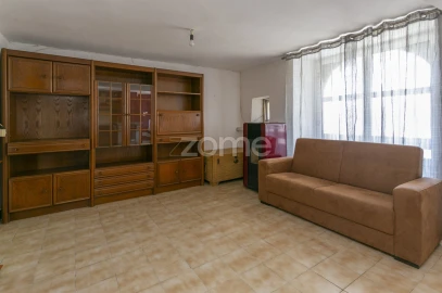 Moradia T3 para Venda em Azinhoso