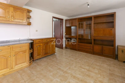 Moradia T3 para Venda em Azinhoso