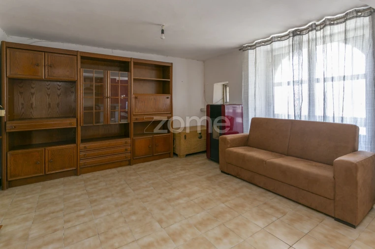 Moradia T3 para Venda em Azinhoso Foto 17