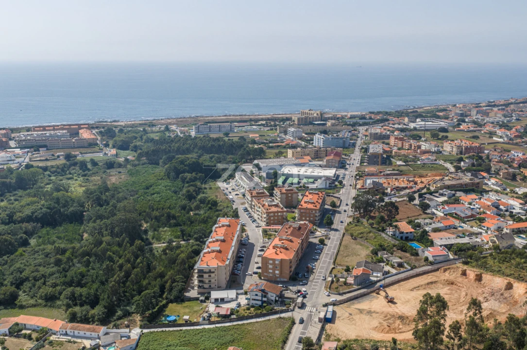 Apartamento T2 para Venda em São Felix da Marinha Foto 26