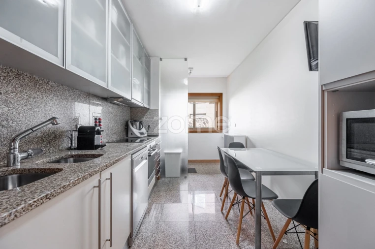 Apartamento T2 para Venda em São Felix da Marinha Foto 2