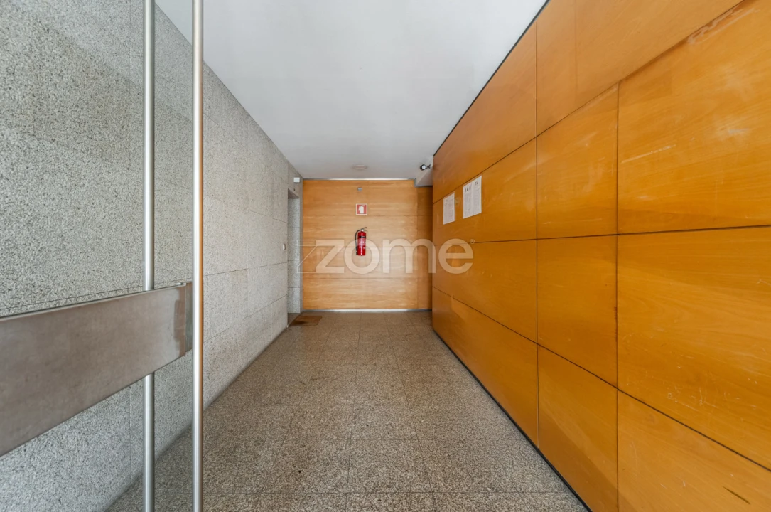 Apartamento T2 para Venda em São Felix da Marinha Foto 16