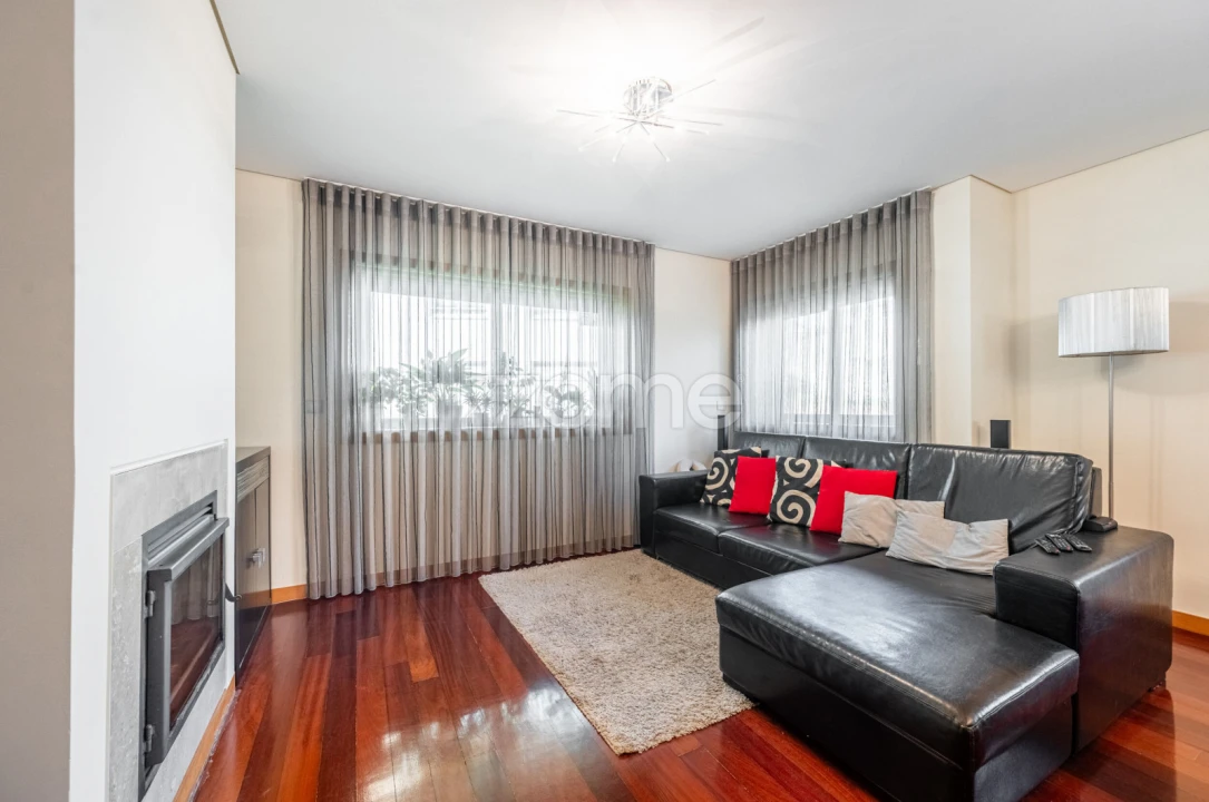 Apartamento T2 para Venda em São Felix da Marinha Foto 6