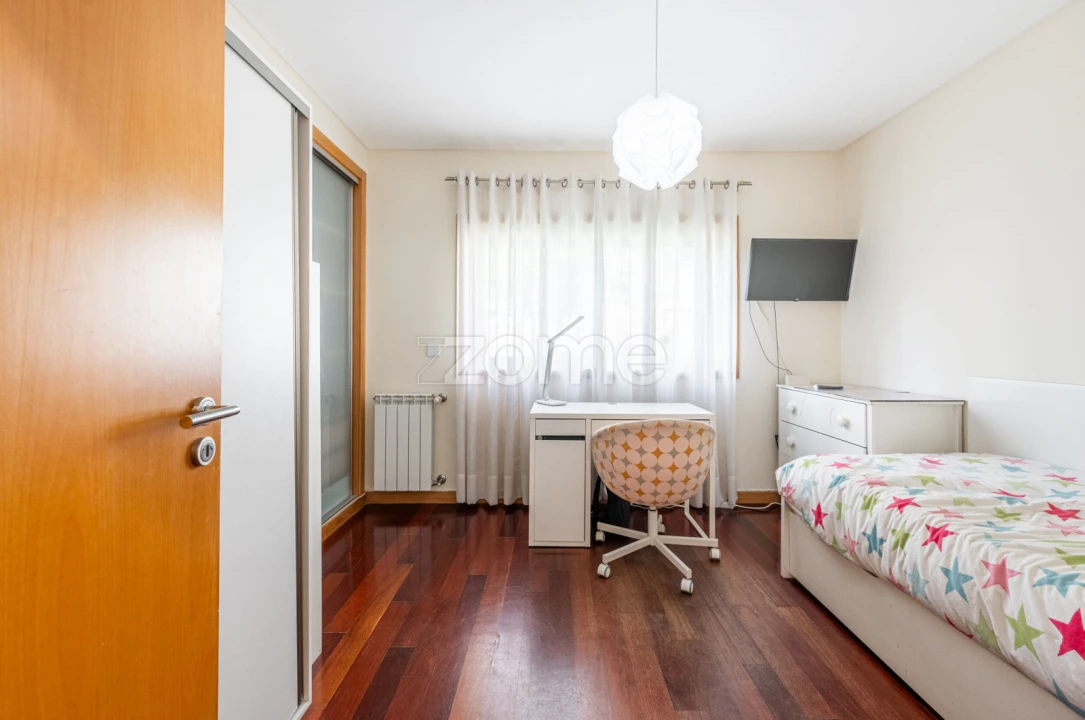Apartamento T2 para Venda em São Felix da Marinha Foto 13