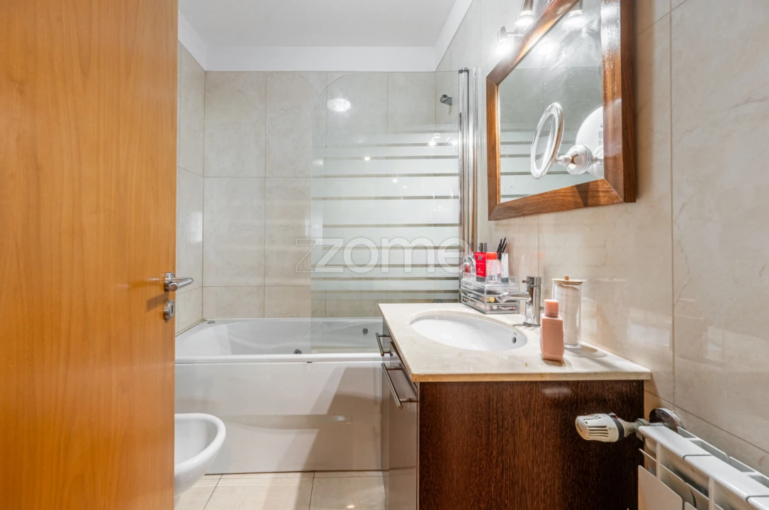 Apartamento T2 para Venda em São Felix da Marinha Foto 12
