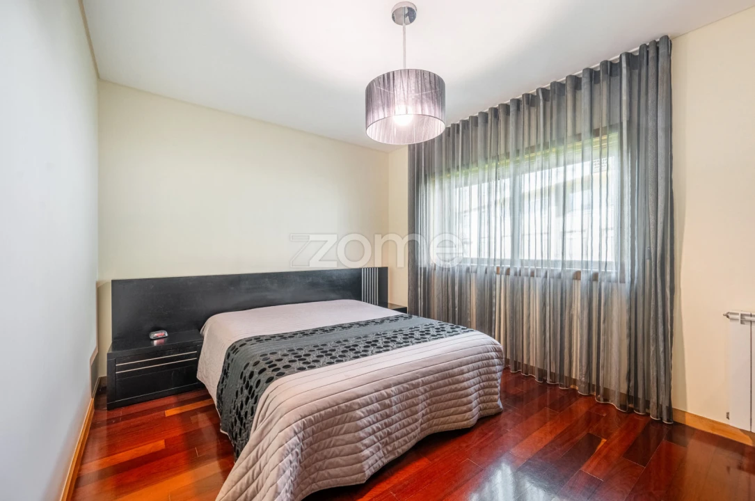 Apartamento T2 para Venda em São Felix da Marinha Foto 9